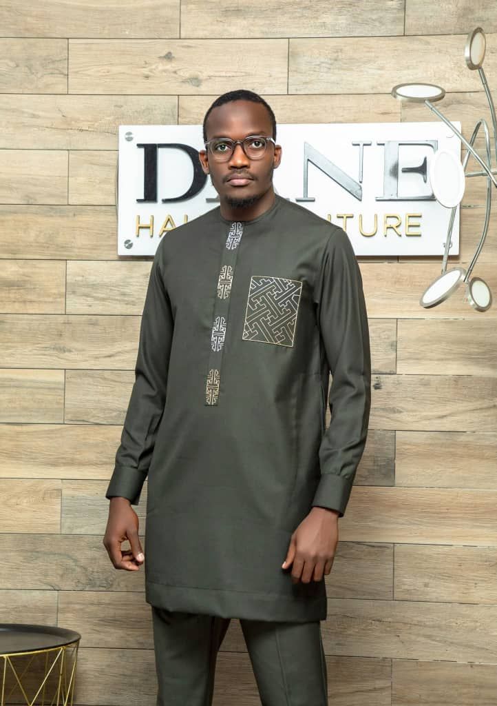 Kaftan kaki, broderie géométrique