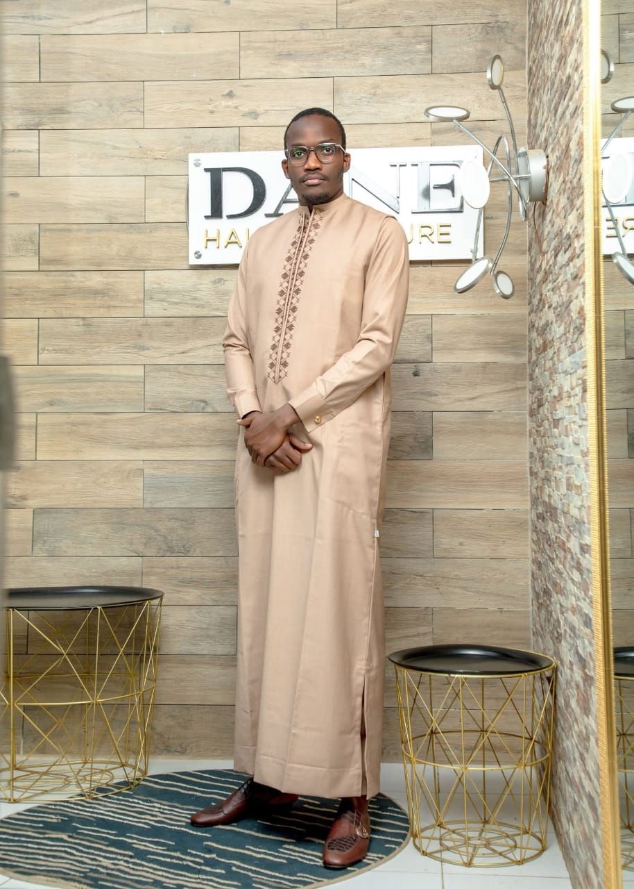 Kaftan long beige brodé